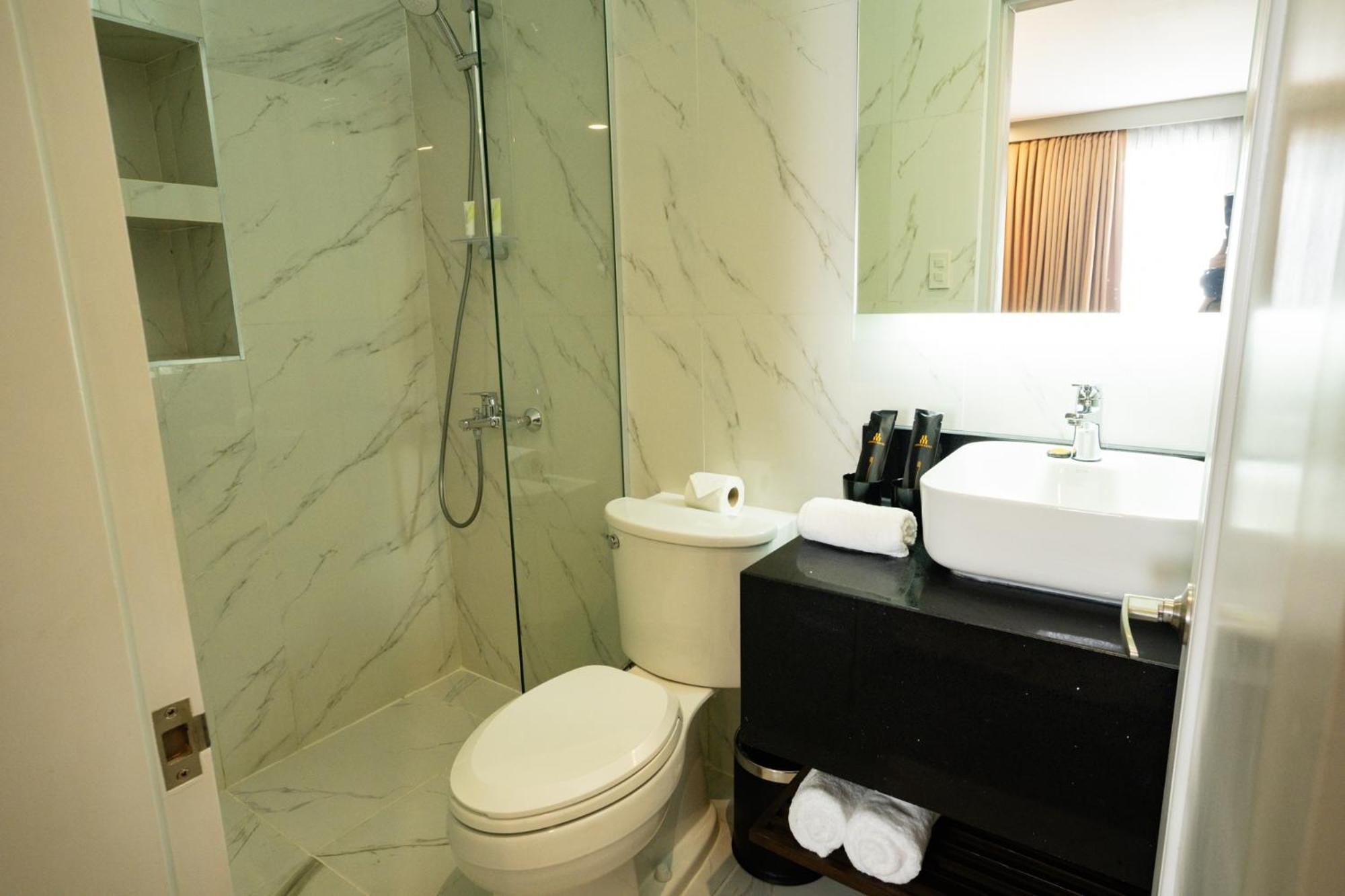 Amber Hotel - Cebu Dış mekan fotoğraf