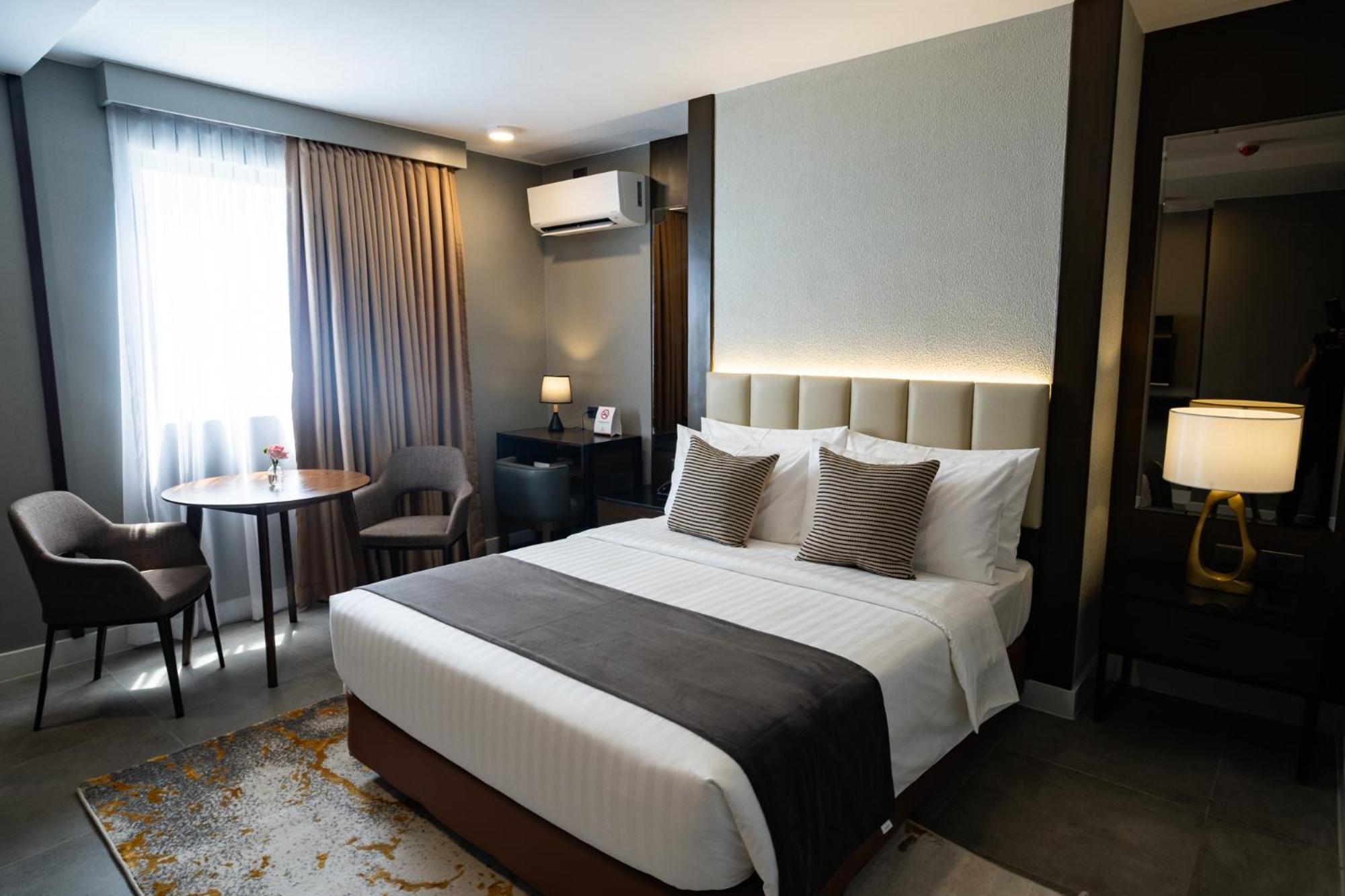 Amber Hotel - Cebu Dış mekan fotoğraf
